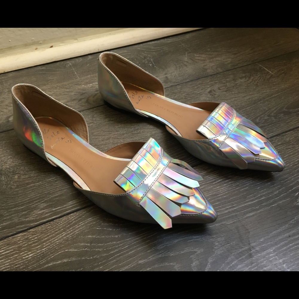 Banana Republic Silver Tassel Flat